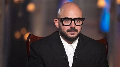 محمود العسيلي يحتفل مع جمهوره برأس السنة في الأردن