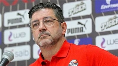 أمم أفريقيا.. فيتوريا يحذر من نجم موزمبيق