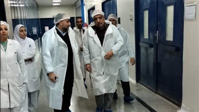 وزير قطاع الأعمال يتفقد مصانع شركة النيل للأدوية والتوافق مع اشتراطات هيئة الدواء