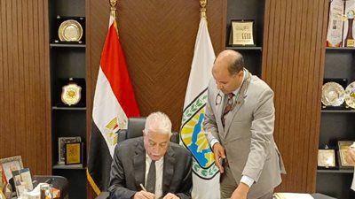 محافظ جنوب سيناء يصدق على 158 حالة تصالح بمدينة دهب