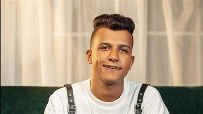 ناقد موسيقي: 