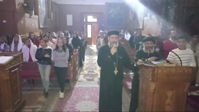 توافد أقباط الشرقية على الكنائس احتفالًا بالعام الميلادي الجديد