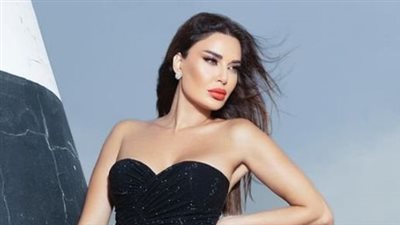 سيرين عبدالنور تتزين بالألماس والأسود يحدد مواقفها تجاه فلسطين