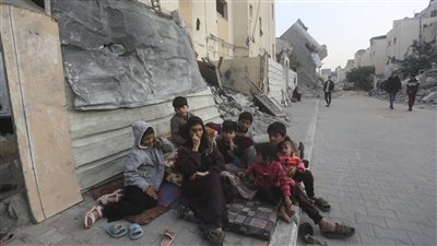 اشتباكات وانفجارات عنيفة في مخيم البريج وسط غزة