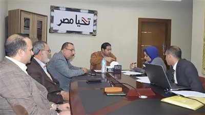 نائب المحافظ   يناقش  خطة وآلية العمل بعد توقيع النسخة الثانية من وثيقة توحيد جهود العمل الأهلي 