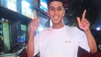 طلب منى تجهيز ملابس رأس السنة ومات .. والدة الشاب أحمد تكشف قصة مصرعه على يد اثنين بشبرا الخيمة