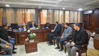 محافظ الغربية يلتقي نواب رؤساء المراكز والمدن