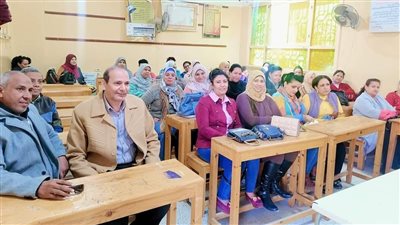 توعية باشتراطات السلامة والصحة المهنية وتأمين بيئة العمل في 5 مدارس بسوهاج