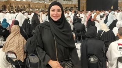 إنجي علاء تؤدي مناسك العمرة وتؤكد: الفترة الماضية كانت ليست سهلة 