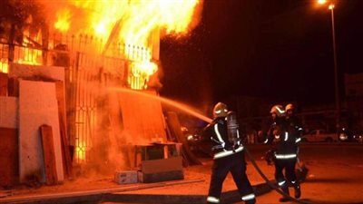 إخماد حريق نشب في شقة سكنية بالهرم