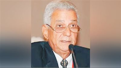 الاثنين.. قصور الثقافة تحتفى بمسيرة الدكتور يوسف نوفل