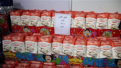  توافر إحتياجات المواطنين بمعرض السلع الأساسية المخفضة بكفر الشيخ 