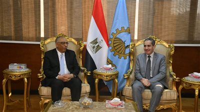 محافظ الغربية ونائب وزير الصحة يشهدان مؤتمر الشباب والقضية السكانية
