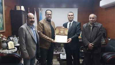 وكيل تعليم الغربية يُكرم المعلمين الفائزين في المشروع الوطني للقراءة