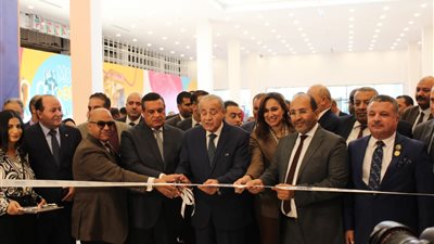 وزير التموين يفتتح المرحلة الأولى من المنطقة اللوجستية بالبحيرة