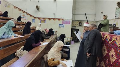 رئيس الجامعة ونائب فرع البنات يتفقدان امتحانات كلية الدراسات الإسلامية بنات القاهرة