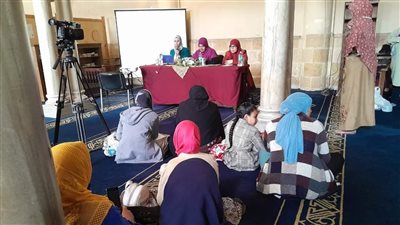 ملتقى المرأة بالجامع الأزهر يعدد فوائد تعلم اللغة العربية لدى الأبناء