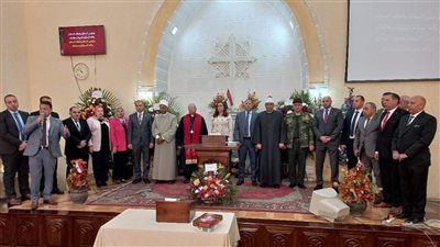 نائب محافظ البحيرة تقدم التهنئة بعيد الميلاد المجيد