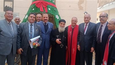 قيادات القليوبية تهنئ الإنبا مكسيموس أسقف بنها وقويسنا بعيد الميلاد 