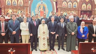  الجالية المصرية بسلطنة عمان تحتفل بعيد الميلاد في الكنيسة القبطية بمسقط