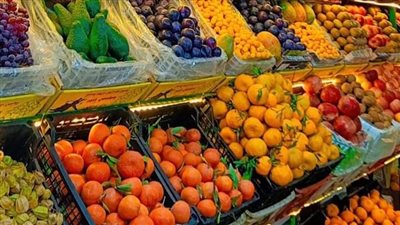 إنخفاض أسعار الفاكهة والخضروات اليوم الإثنين بأسواق الفيوم 