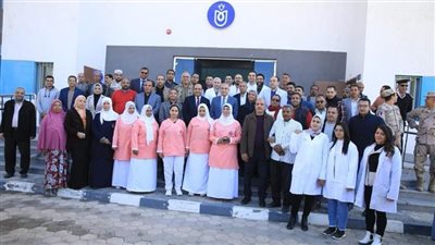 محافظ سوهاج يتفقد نقطة الإطفاء ومركز طب الأسرة بقرية الغريزات