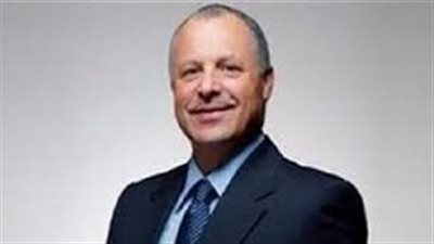 أبو ريدة يهنئ حمد بن خليفة بتعيينه وزيرا للرياضة في قطر