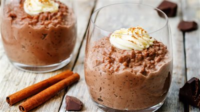 طريقة عمل مهلبية بالقهوة والكريمة اللذيذة