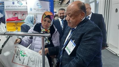 مصطفى درويش: تواجد القطاع الحكومي فى إنتاج العبوات البلاستيكية قضى على الاحتكار