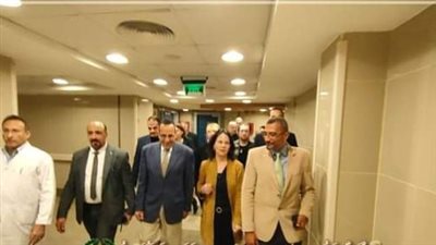 وزيرة الخارجية الألمانية تزور الجرحى الفلسطينيين في مستشفي العريش العام.. صور 