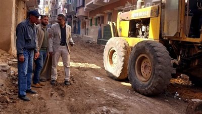 المنيا تواصل أعمال رصف الطرق والشوارع 