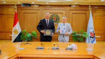 توقيع مذكرة تفاهم بين جامعتي السويس والمنصورة الجديدة