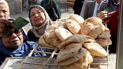 التموين تعلن قرارا مهما عن منظومة الخبر 