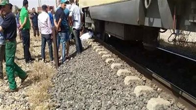 قطار بني سويف ينهي حياة طالب 