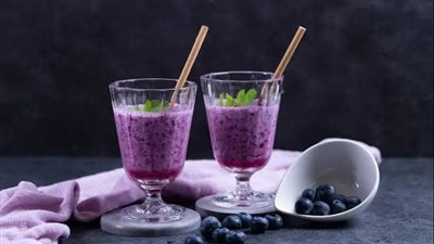 سموذي التوت بالزبادي.. مشروب صحي يمدك بالفيتامينات