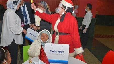 مصر للطيران تنظم جولة تعريفية لمجموعة من أطفال مستشفي 57357 