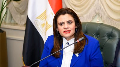  المرأة المصرية على رأس أولويات وزيرة الهجرة..  برامج لتدريب الشابات المصريات بالخارج