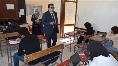وكيل تعليم جنوب سيناء يتفقد لجان امتحانات النقل بالطور