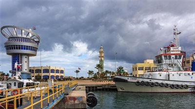 لصالح السلع التموينية ميناء دمياط يستقبل سفينة روسية على متنها  12656 طن قمح و و 450 طن زيت طعام 