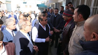 وزير الصحة يتفقد مستشفى كفر الشيخ العام