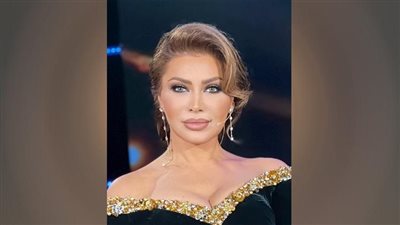 شاب يطلب يد نوال الزغبي على الهواء ورد صادم منها 