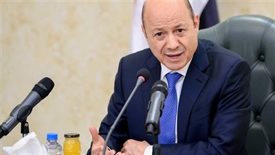 رئيس مجلس القيادة اليمني يبحث مع سفير الإمارات مساعي إطلاق عملية سياسية شاملة