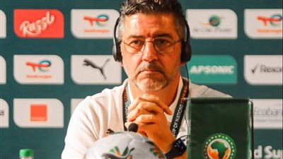 محمد يوسف: تشكيل فيتوريا أمام موزمبيق كان لإرضاء الجماهير