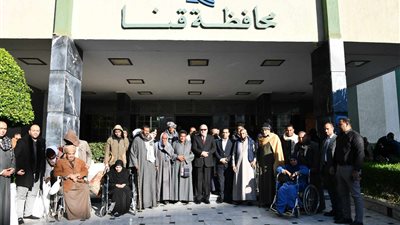 منح أجهزة تعويضية لـ 80 مواطنًا فى قنا 