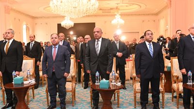  وزير قطاع الأعمال: جهود الإصلاح والتطوير أثمرت أرباحًا بلغت 18 مليار جنيه العام الماضي