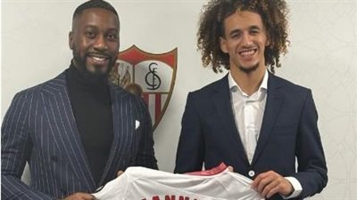 حنبعل المجبري يرحل عن مانشستر يونايتد إلى إشبيلية