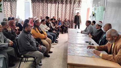  رئيس منطقة الإسماعيلية الأزهرية يناقش الترتيبات النهائية لامتحانات الابتدائية والإعدادية