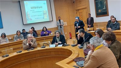 جابر عصفور ومراياه المتجاورة في صالونه بالأعلى للثقافة