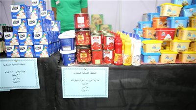  توافر إحتياجات المواطنين بمعرض السلع الأساسية المخفضة في كفرالشيخ