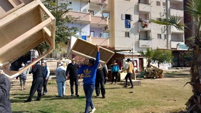 تنفيذ 8 قرارات غلق وتشميع وإزالة الإشغالات بأحياء العاشر من رمضان